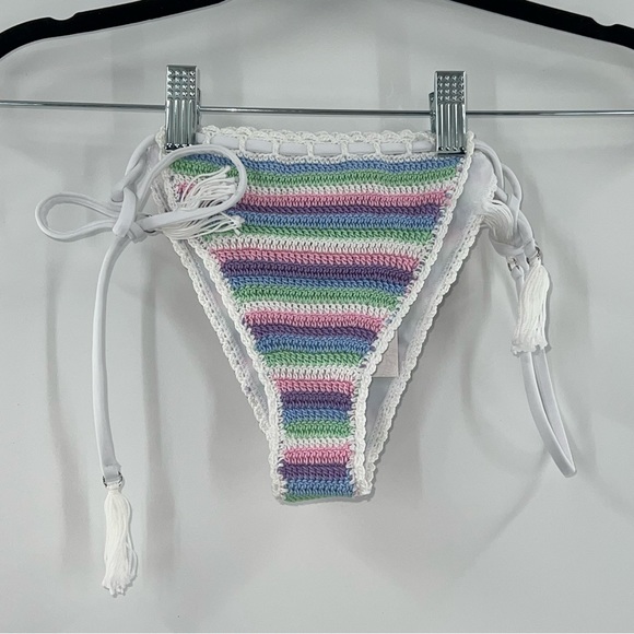 Capittana NWT Trinidad Pastel Crochet Bikini Bottom size Medium - Picture 3 of 9